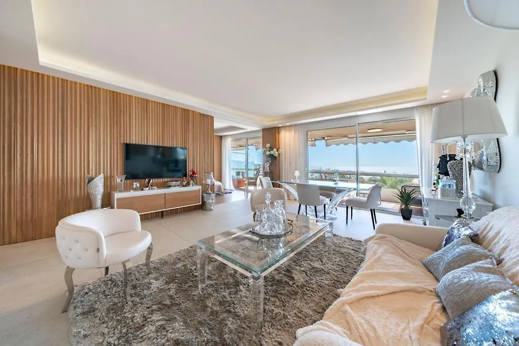 Croisette Appartement Vue Mer 3 Chambres Cannes Apartment